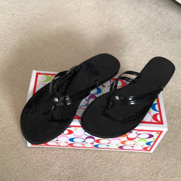 black patent flip flop sandals